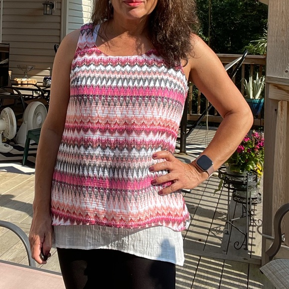 B.Design Top Size Medium - Picture 7 of 7